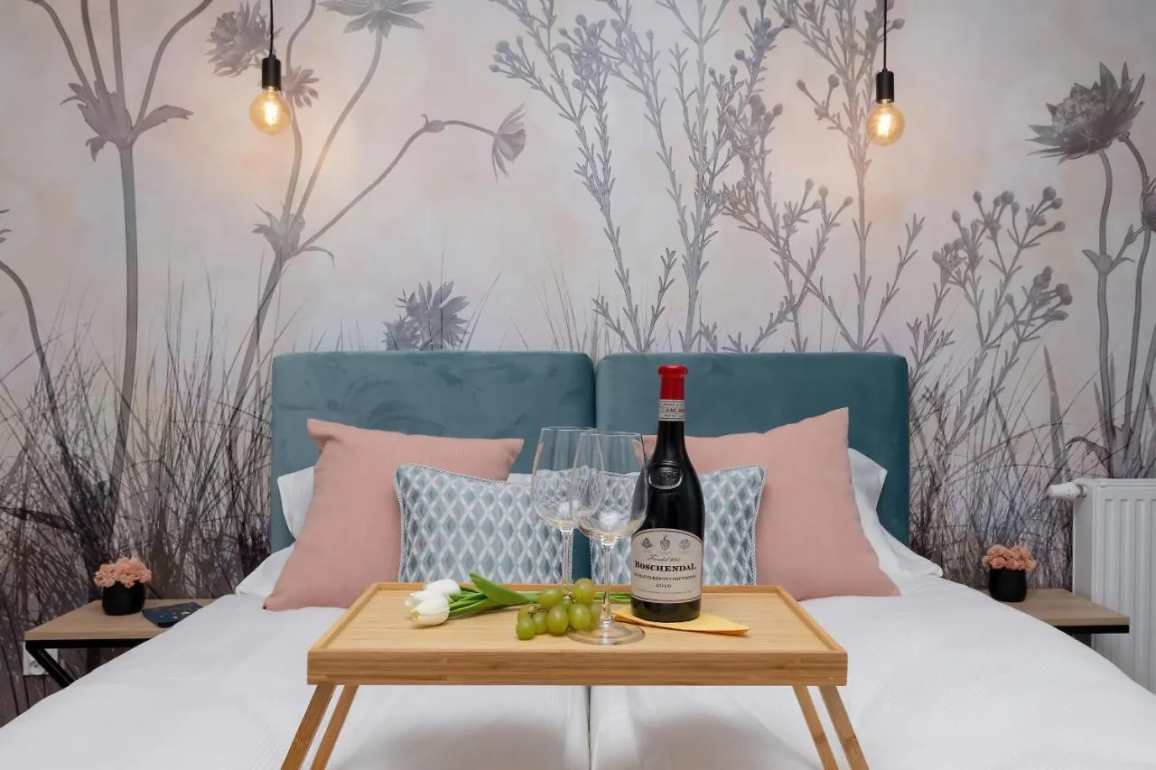 Exclusive Apartments Mostowa By Renters Prestige Poznań